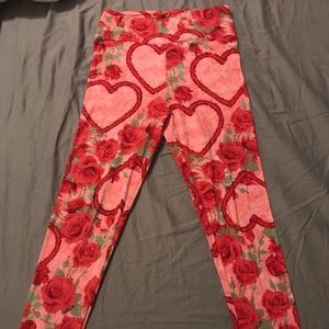 Lularoe valentines Leggings
